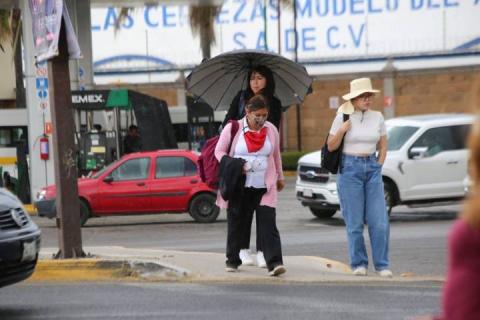 Sorprende ligera lluvia a capitalinos imagen 6
