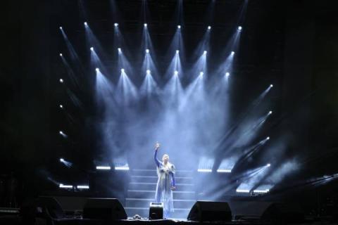 Yuri encanta a mamás tlaxcaltecas en concierto gratuito imagen 4
