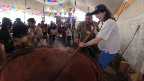 Con la Asistencia de Turistas Internacionales, se llevó a cabo el “2° Festival del Mole Prieto” en Contla imagen 1