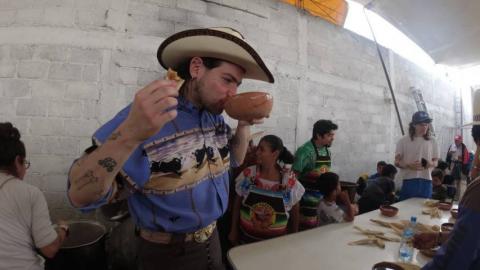 Con la Asistencia de Turistas Internacionales, se llevó a cabo el “2° Festival del Mole Prieto” en Contla imagen 2
