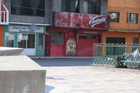 Cierran negocios aledaños al ex Hospital General de Tlaxcala imagen 3