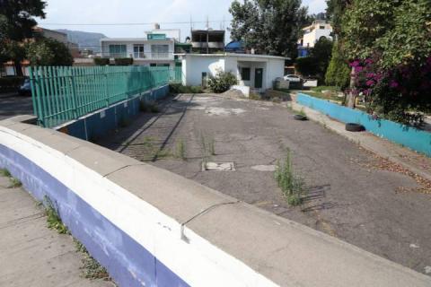 Cierran negocios aledaños al ex Hospital General de Tlaxcala imagen 5