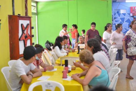 Grupo de madres de familia fueron apapachadas por el gobierno de Apetatitlán imagen 5