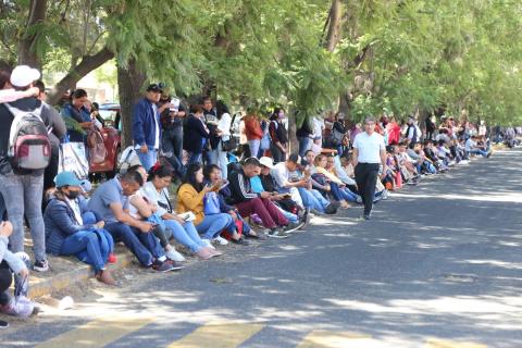 Caos vial por exámen de aspirantes de nuevo ingreso a la UATx imagen 3