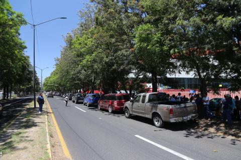 Caos vial por exámen de aspirantes de nuevo ingreso a la UATx imagen 4