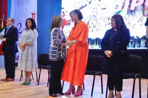 Asiste Gobernadora al segundo informe anual de la presidenta de la CEDH imagen 2