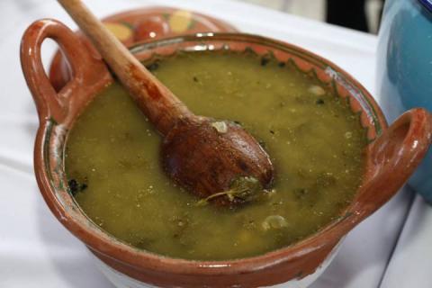 Realizan degustación de comida Yumhu en San Juan Ixtenco imagen 4