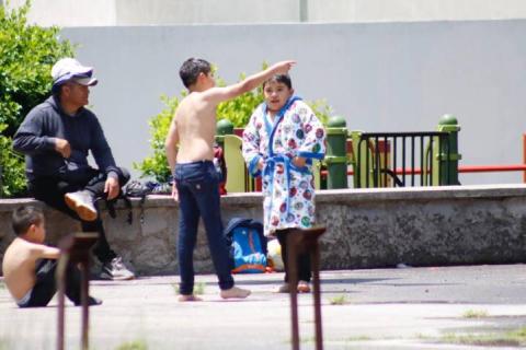 Disfrutan niños de las fuentes ante calor en la capital tlaxcalteca imagen 4