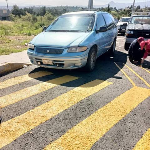 Gobierno de Apetatitlán baliza boulevard principal de la zona de hospitales imagen 10