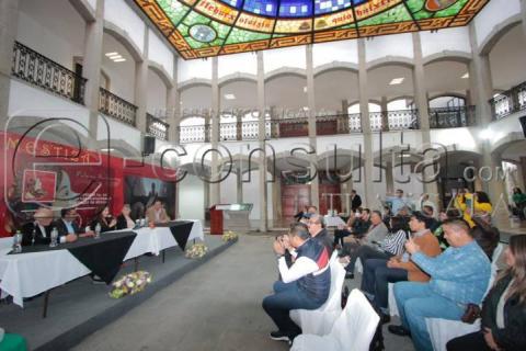 Paloma Ruissaann presenta su nuevo álbum en el Congreso de Tlaxcala imagen 3