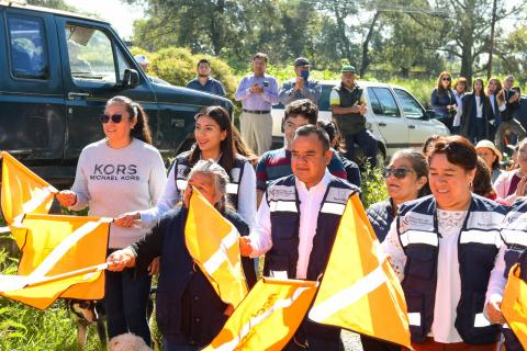 Realizan labores de limpia en Apetatitlán imagen 2