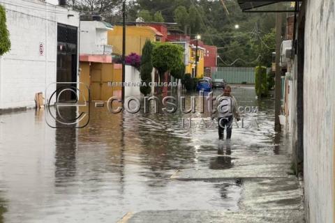 Fuerte lluvia sobre la capital, inunda colonia Adolfo López Mateos imagen 3