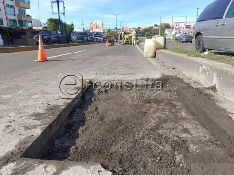 Realizan trabajos de bacheo en la Vía Corta imagen 2