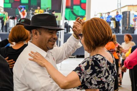 Celebración a lo grande en #Apizaco por el Día del Abuelo imagen 12