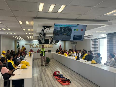 Realiza SEPE–USET capacitación de brigadas de auxilio imagen 3