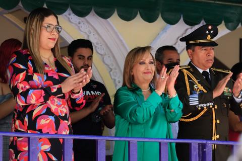 Encabezó Gobernadora desfile cívico militar de la Independencia de México imagen 4
