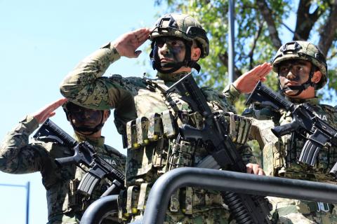 Encabezó Gobernadora desfile cívico militar de la Independencia de México imagen 7