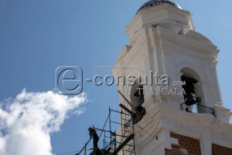 Trabajo de altura en la parroquia de San José imagen 1