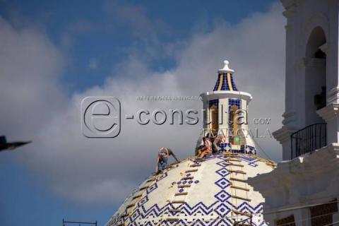 Trabajo de altura en la parroquia de San José imagen 6