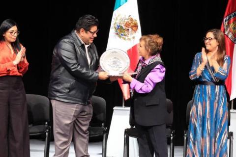 Encabezó gobernadora presentación de resultados 2022 de la pobreza imagen 2