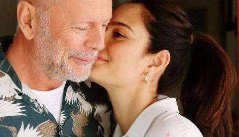 ¡No se si sigue consciente! Esposa de Bruce Willis alarma a sus fans sobre su estado de salud