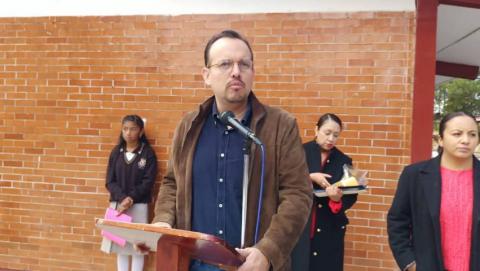 Premia Diputado Cambrón a alumnos destacados de primaria y secundaria en Tocatlán imagen 2