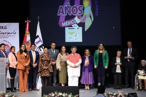 Preside gobernadora 70 Aniversario del reconocimiento de la ciudadanía de las mujeres imagen 2