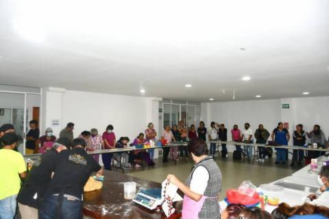Edil de Apetatitlán encabeza taller de cocina tradicional, nutritiva, creativa y repostería imagen 7