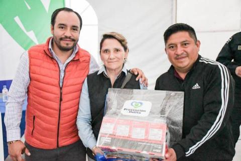 En #Apizaco ya son más de 400 Comités de Paz, completamente equipados imagen 8