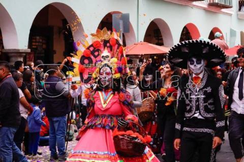 Con gran desfile inicia la Feria de Ferias 2023 imagen 12