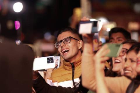 Edwin Luna y La Trakalosa de Monterrey hicieron vibrar el Teatro del Pueblo imagen 2