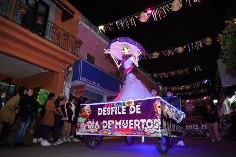 Todo un éxito el desfile de muertos y catrinas 2023 en Chiautempan imagen 2