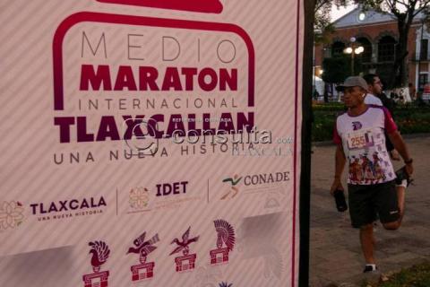 Cientos de personas corren el medio maratón Tlaxcallan imagen 9