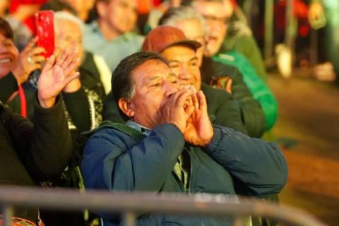Ovacionan a “Paquita La Del Barrio” durante su presentación en el Teatro Del Pueblo imagen 3