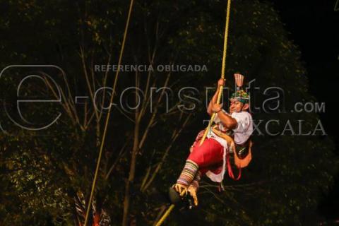 Un ritual ancestral que acaricia el cielo imagen 7