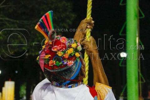 Un ritual ancestral que acaricia el cielo imagen 10