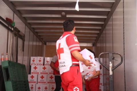 Nueve toneladas de ayuda brinda Cruz Roja Tlaxcala a damnificados por Huracán Otis imagen 1
