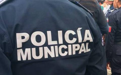 Acusan a policías de Ixtacuixtla de ratas; se habrían apoderado de celulares y dinero