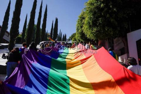 Marchan en Tlaxcala exigiendo justicia por la muerte de Jesús Ociel Baena imagen 10