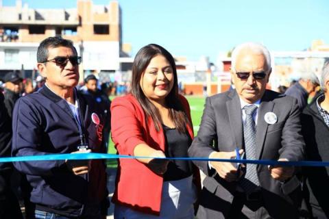 Ayuntamiento y Secretaría del Bienestar inauguran cancha de fut-7 en Chiautempan imagen 3