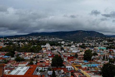 Entre nubes amanece la capital de Tlaxcala imagen 5