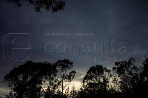 Últimos rayos del sol acarician la ciudad imagen 6