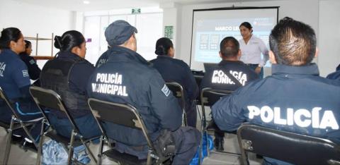 Es constante la capacitación de policías municipales en Apetatitlán para mejor servicio a la sociedad imagen 4