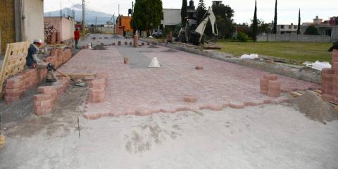 Registra un avance del 80 por ciento la pavimentación de la calle Allende de Apetatitlán imagen 3