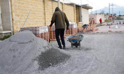 Registra un avance del 80 por ciento la pavimentación de la calle Allende de Apetatitlán imagen 4