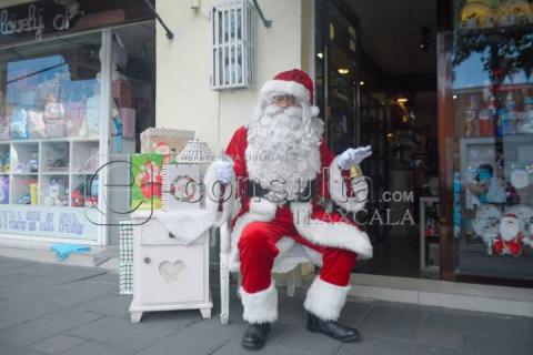 Magia Navideña: Santa Claus Ilumina las Calles de Tlaxcala imagen 2