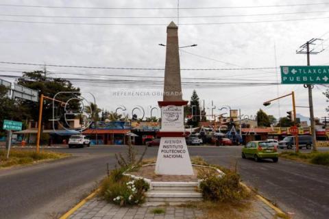 En total abandono el obelisco de los egresados del IPN en Tlaxcala imagen 6