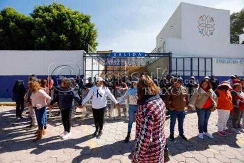 Continúa manifestación es SEPE-USET imagen 7