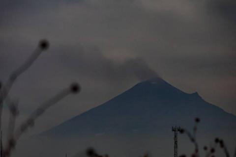 Intensa actividad del volcán Popocatépetl llega a Tlaxcala imagen 1