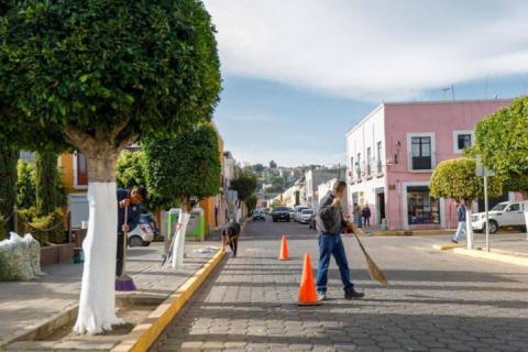 Personal del Congreso realiza trabajos de mantenimiento en calles aledañas imagen 8